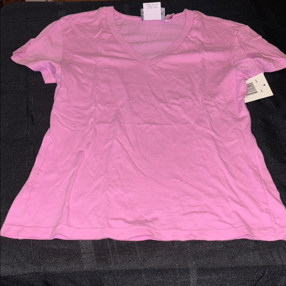 NWT Realitee Pink V-Neck Women's Top small v neck